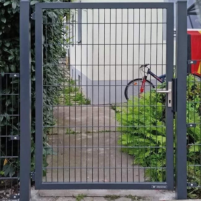 Installation de portails et portillons 2 - OMNISERVI