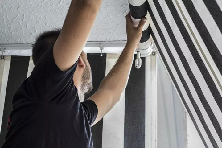 Reparation de Stores bannes exterieurs - Omniservici