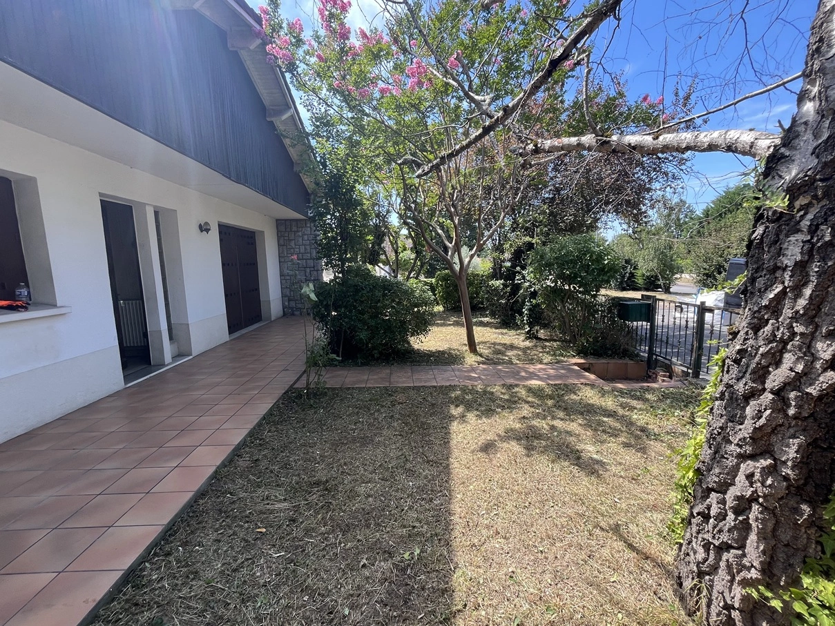 Après remise au propre des abords d'une villa à Balma