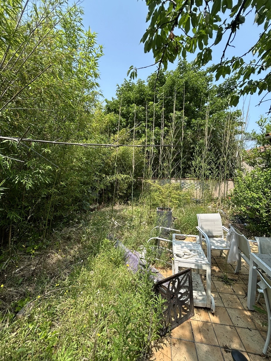 Avant remise au propre jardin à Cugnaux