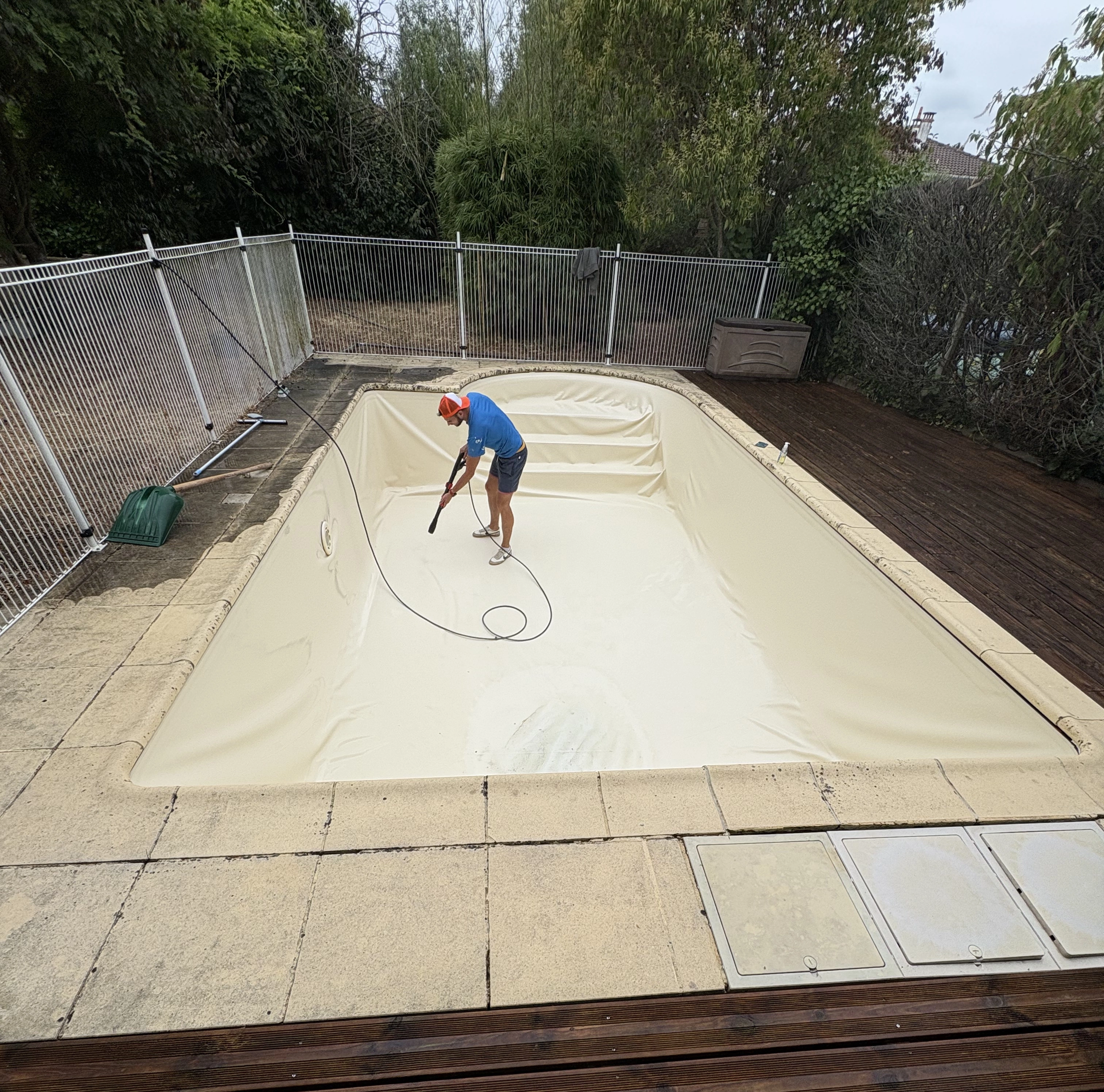 Nettoyage piscine TOURNEFEUILLE - OMNISERVICI